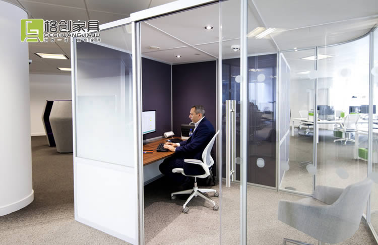 深圳龍華辦公家具廠