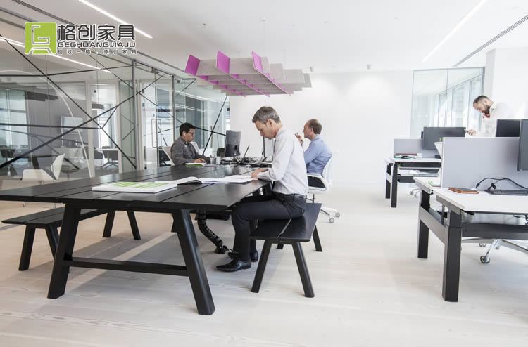 深圳龍華辦公家具廠