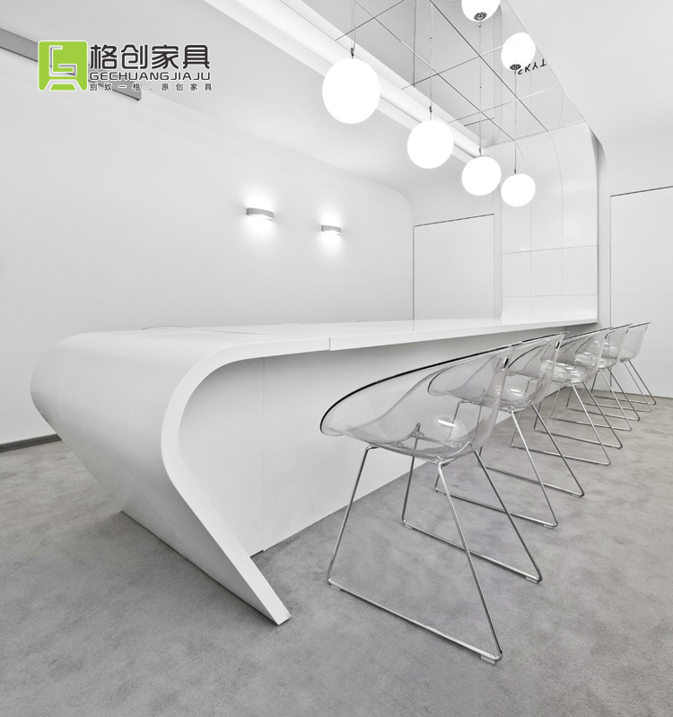 現(xiàn)代辦公家具