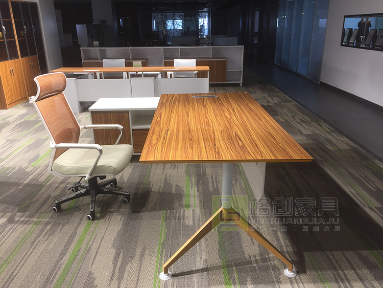 板式辦公桌